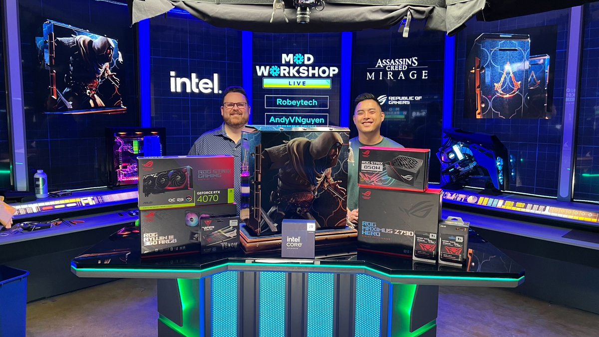 IntelGaming's tweet photo. LIVE 🔴
Sprint into #ModWorkshop ft. @andyv_nguyen + @Robeytech!
They're playing #AssassinsCreed Mirage and building a themed @ASUS_ROG PC w/ the new #IntelCore i9-14900K processor 🔧
📺 https://t.co/BD0z95mGl3 https://t.co/tm6ZTilUvg