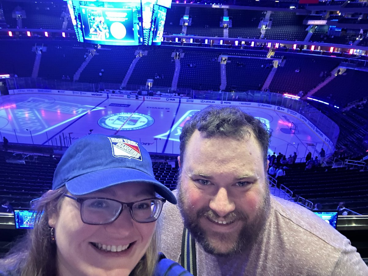 TMaylander's tweet photo. Our first #NYR game! #LGR!!! https://t.co/IbcAB8Wv3a