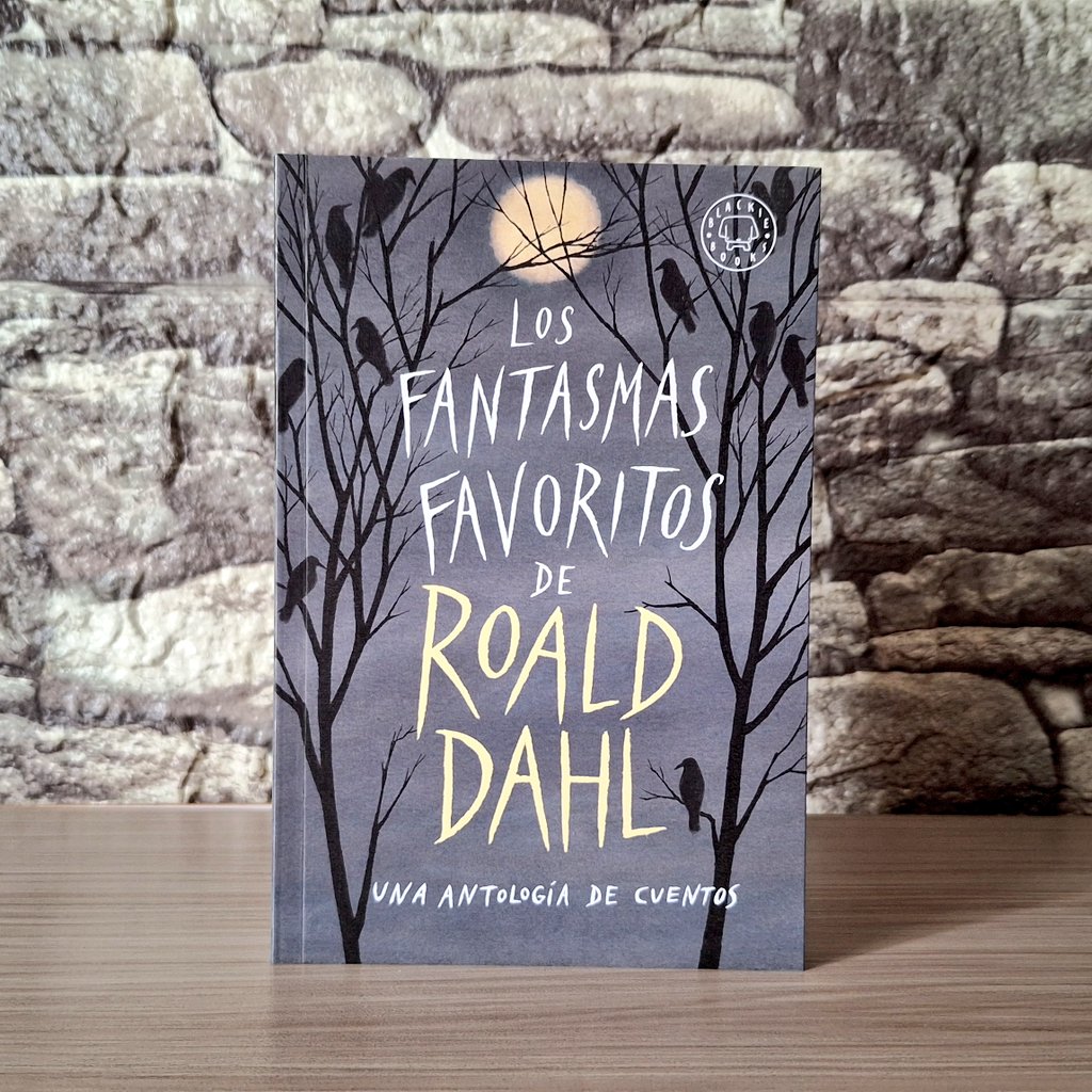 papalector's tweet photo. Un libro para: los amantes de las historias de fantasmas. 👇👇
"Espero que estas historias de fantasmas les resulten espeluznantes. Que les den escalofríos y perturben sus pensamientos. Fueron escritas precisamente con ese objetivo."
#spookymonth #yoleoterror #fantasmas https://t.co/fMKJ6ej6R6