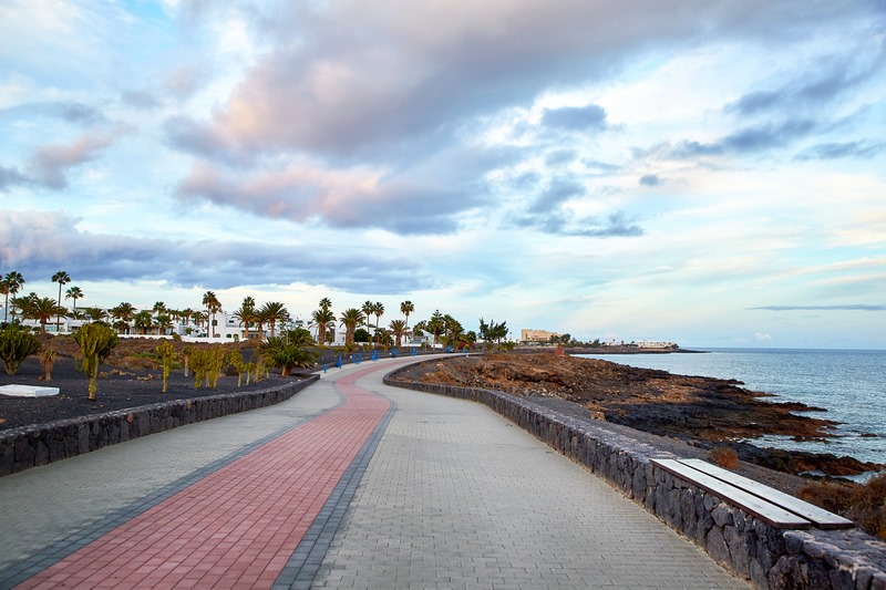 ¡Nuevo en el blog! 11 cosas que ver y hacer en Costa Teguise (Lanzarote) viajeroscallejeros.com/que-ver-hacer-… #CostaTeguise #Lanzarote