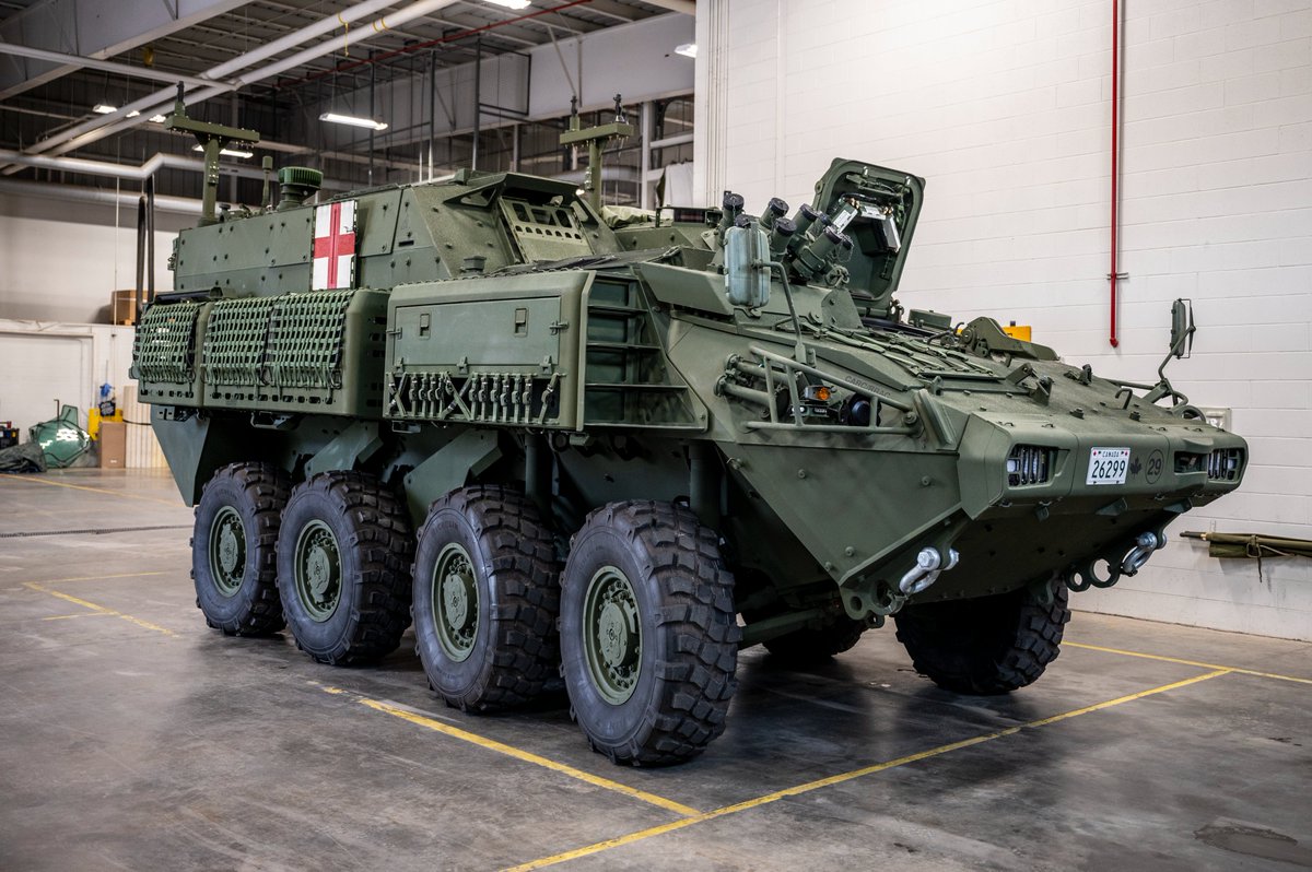 Meet the new ambulance variant of the armoured combat support vehicle (ASCV) – now in the hands of the @CanadianArmy! This is the first of eight ACSV variants that will offer the protection and mobility our CAF members need. #WellEquipped
canada.ca/en/department-…