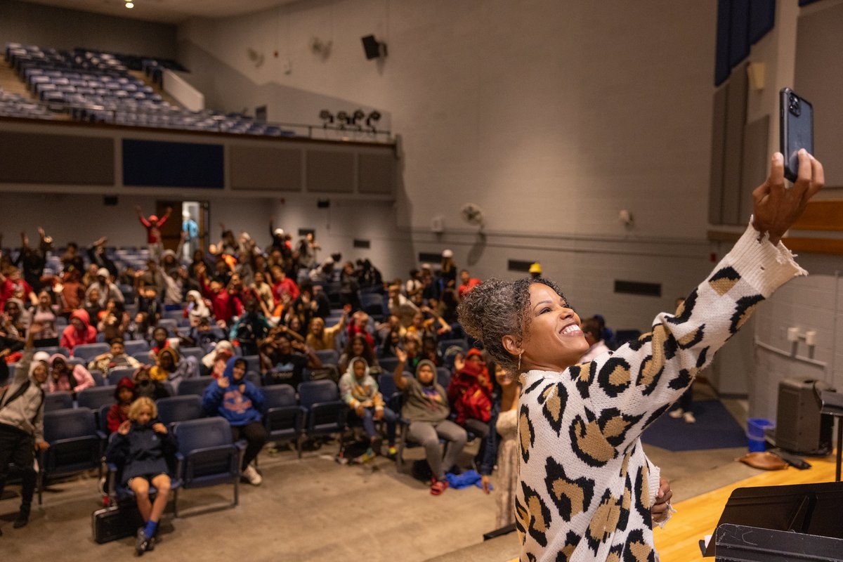 DM Public Schools tweet media