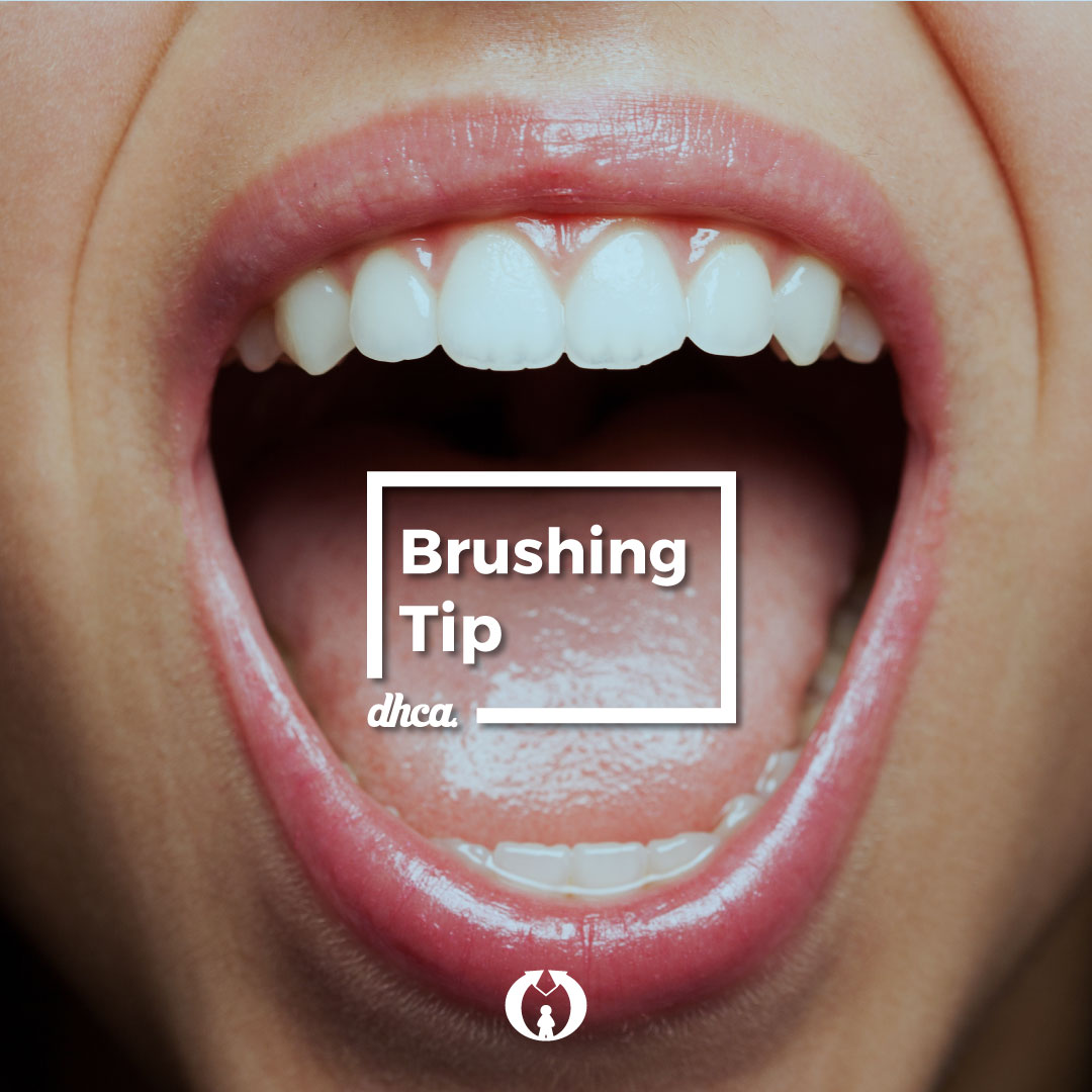 dentalhealth_'s tweet image. It takes a little getting used to but using a forward-sweeping motion to gently brush your tongue and the roof of your mouth from back to front will help remove odour-causing bacteria and freshen your breath. 

--
#dhca #brushingtips #dralistairsteel #dentalhealth