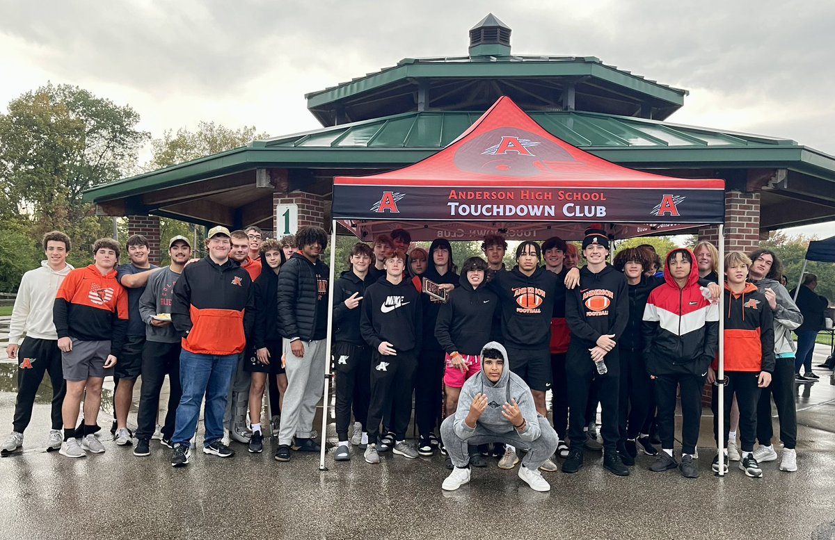 AHS_TDClub's tweet image. 📣 Shoutout to #CommunityPartners for helping fuel @_AHS_Football players for victory this week: 
👏🏼 Anderson Town Center @kroger 
🤝🏼 The Schnur Family
🙌🏻 @Mios5134743777 Anderson 

🧡 Thank you!

#ThursdayMorningBreakfastClub #CarbLoading #FueledforVictory