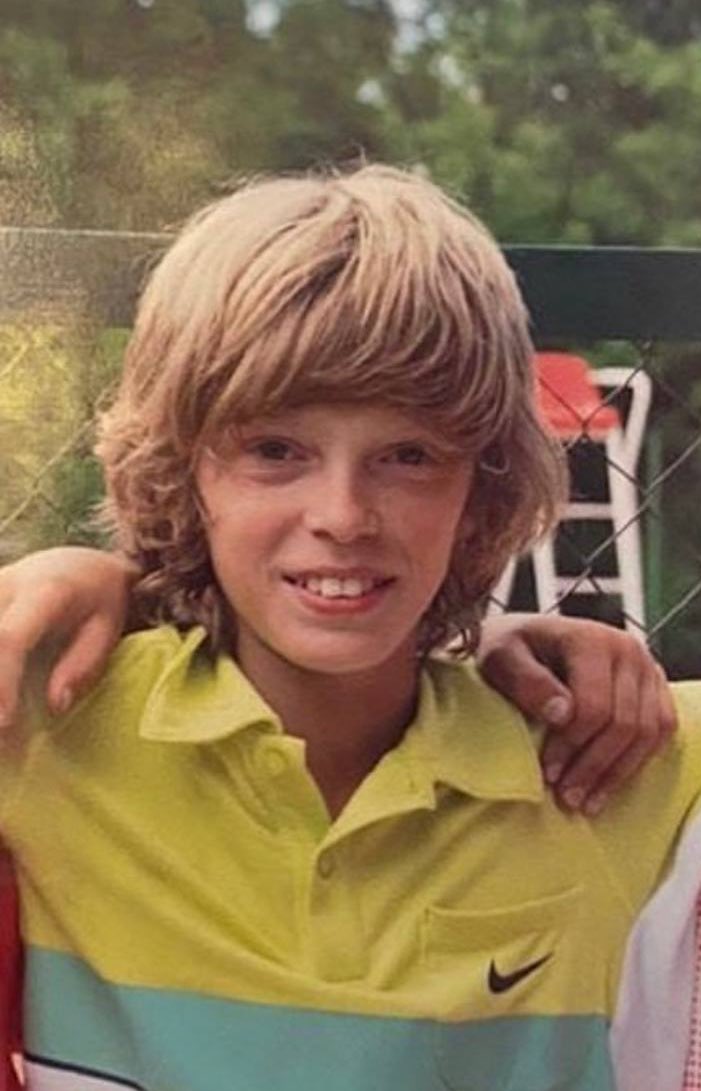 TheTennisLetter's tweet image. Happy Birthday to Andrey Rublev 🎂 🎈 

• 14 ATP Singles Titles

• Career high ranking of world #5

• Olympic Gold Medalist (Mixed Doubles)

• 1 Masters 1000 title

One of the most humble, down to earth souls you’ll ever come across. 

There’s a reason people say he’s the…