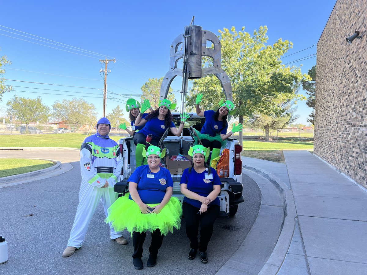 Getting ready for DV parade.   #THEDISTRICT, #OFOD, #AZTECSTRONG