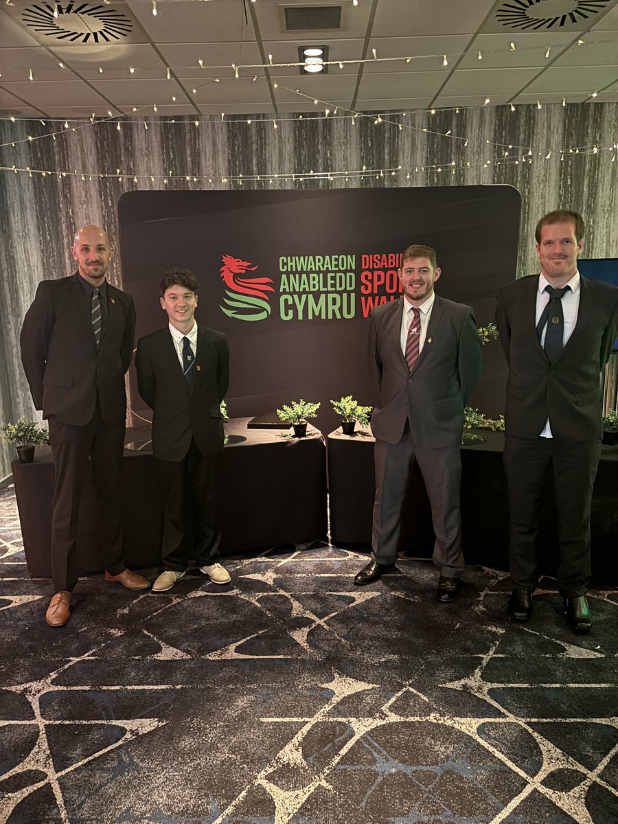 CoachCian's tweet photo. A wonderful evening celebrating Disability Sport in Wales and its achievements , great to see some amazing people and celebrate what has been a wonderful year @WalesDisability @CrickWales @dsw_news @TheValeResort https://t.co/ZuidaGrF1w