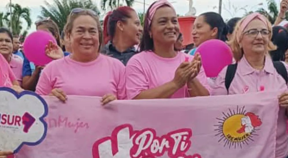 GobLizeta's tweet photo. 🩷 Bonita caminata rosa, en el municipio Tucupita, en el marco del Día Internacional de la Lucha Contra el Cáncer de Mama. La prevención es la clave. #PorTiPorMiPorTodas
#ComprometidaConTodos
#CeroChantaje https://t.co/0RqDe48tAC
