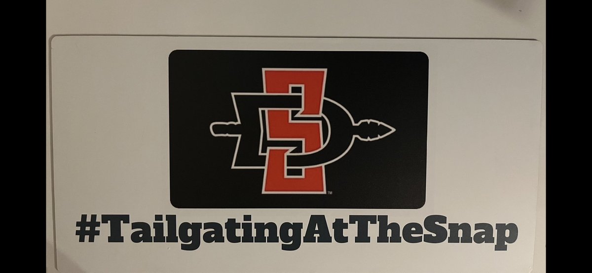 Ron_Bevi's tweet image. 2 more days until we are #TailgatingAtTheSnap #SDSU #LetsGoAztecs