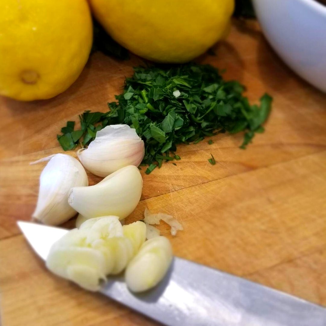 Staying in tonight? We can help! We offer our house tomato sauce and salad dressings to help boost your meal!

To purchase visit lapiazza.ca/online-menu/

#LaPiazza #LaPiazzaAllegra #hamiltonishome #italianhamilton #cateringhamilton #foodhamilton #hamont #pickup #pickuphamilton