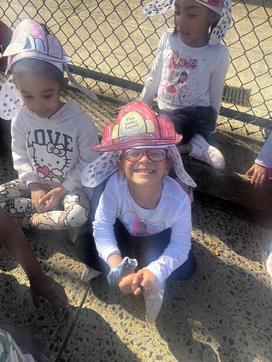Today the Pre- Kindergarten and Kindergarten classes enjoyed a visit from the Yonkers Fire Department heroes in honor of Fire Prevention Month. #safetyfirst #stopdropandroll 
Thank you YFD and Pre-K and K staff!