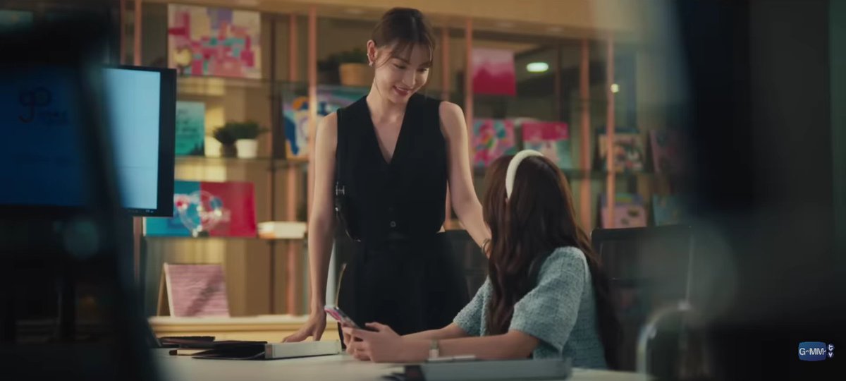 bummgun's tweet image. esta parte en el teaser de the trainee es el verdadero I could be a better boyfriend than him