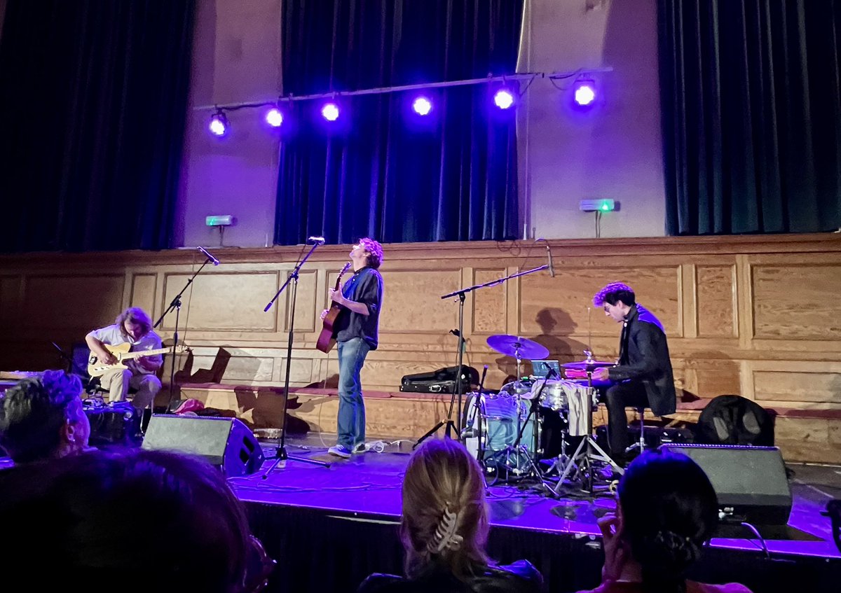 Awesome gig by <a href="/samamidon/">Sam Amidon</a> at <a href="/cecilsharphouse/">Cecil Sharp House</a> tonight