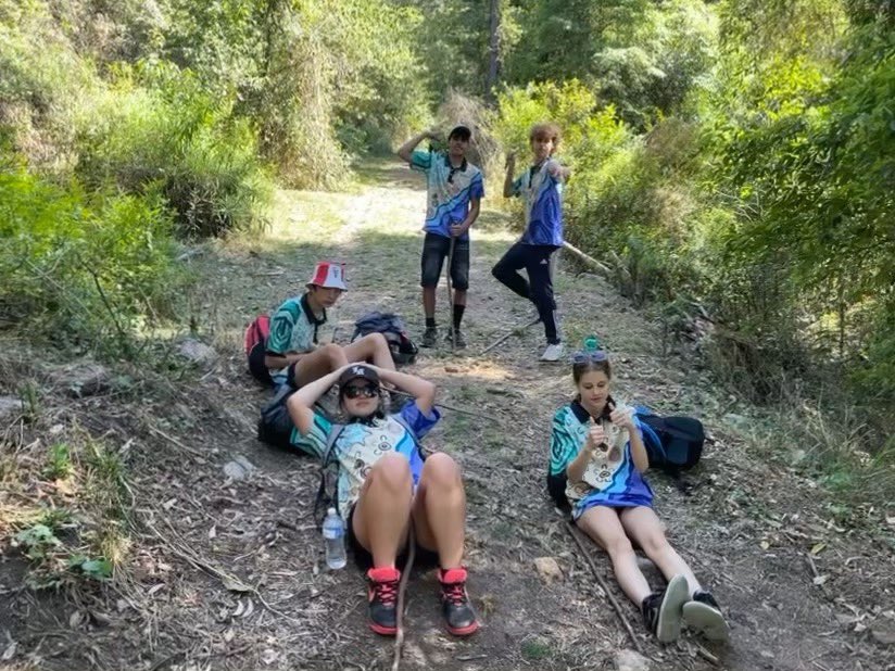 Working with #FirstNations students &amp; staff at Bega HS  #youthcommunitygreening program has depicted #Gulaga &amp; #Biamanga at the schools entrance - yesterday we walked Gulaga with the amazing Aunty Lynne Thomas with all connecting spiritually to the mother mountain 🏔️ 🌱🖤💛❤️