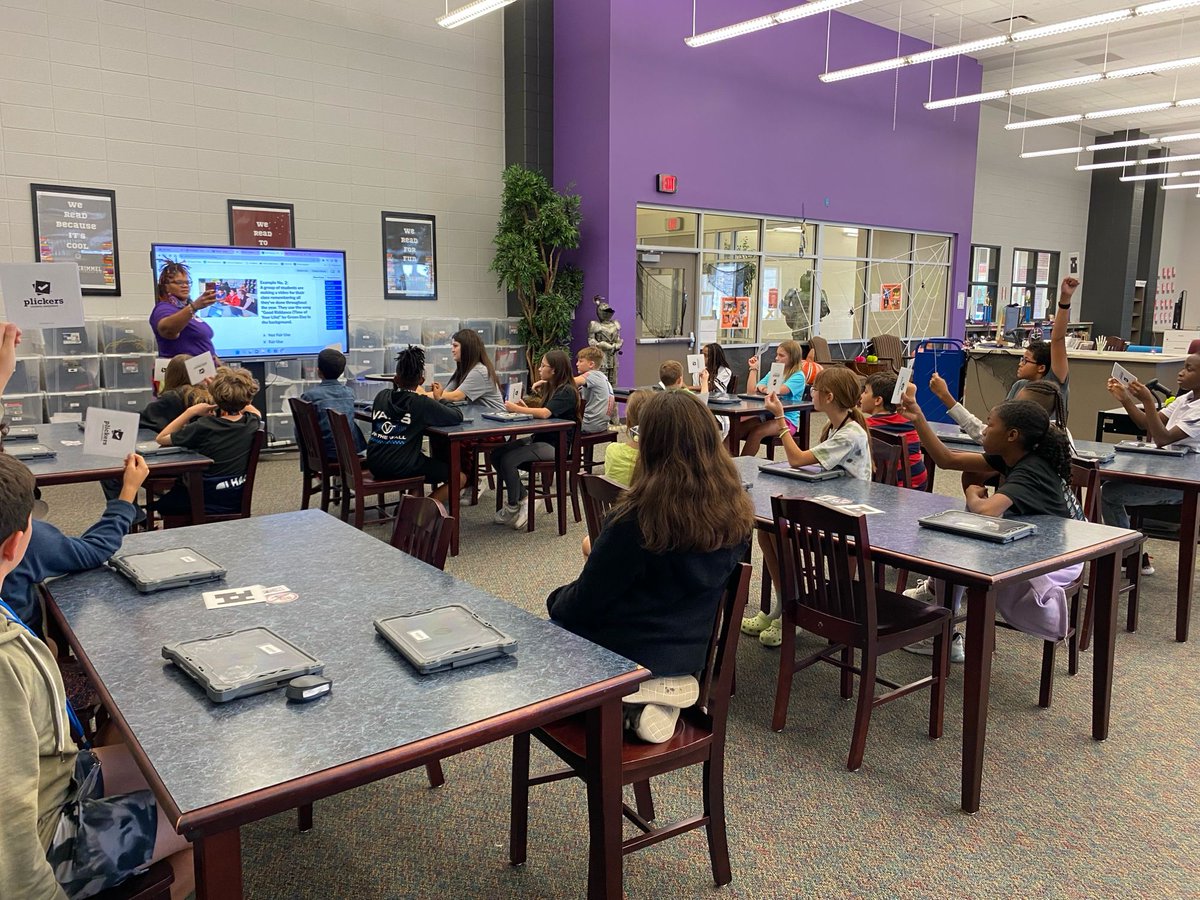 Students learn about copyright, fair use, and public domain this week in the library. We used Plickers to check for understanding! Then we played a @gimkit on copyright to practice term definitions. #kleinfamily #krimmelknights