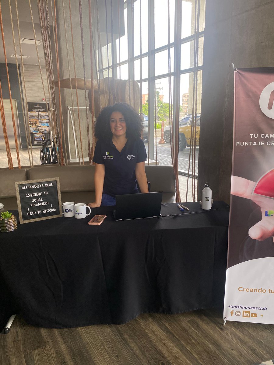 Nuestra experiencia es la respuesta a tus necesidades financieras, por eso estamos presentes en espacios creados para emprendedores, como la feria que organizó ayer el Hotel Movich Buró 51, en Barranquilla.

👉Contáctanos al +57 316 0549535

#MisFinanzasClub #Asesorías