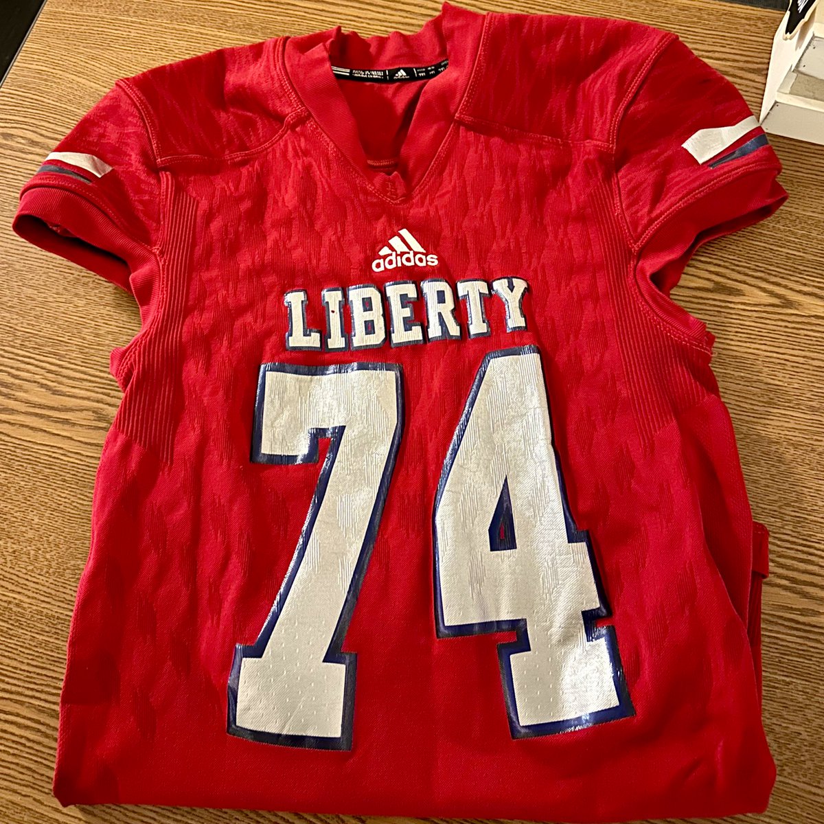 It is Senior Night at @LHSPats! 
Congratulations to the Class of 2024 @Libertyotball players! What a ride! Thank you for giving your all for Liberty! #ForeverAPatriot 

#Liberty #LibertyPatriots #LHS #LasVegas #ThursdayNightLights #LHSPatsYearbook ❤️🤍💙

@muraco_lhs