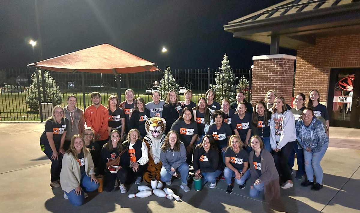 Last night this team welcomed over 200 members of the Lyon family to an event they have been preparing for months. My heart is so full. What a team to be #repmoproud of! 🧡