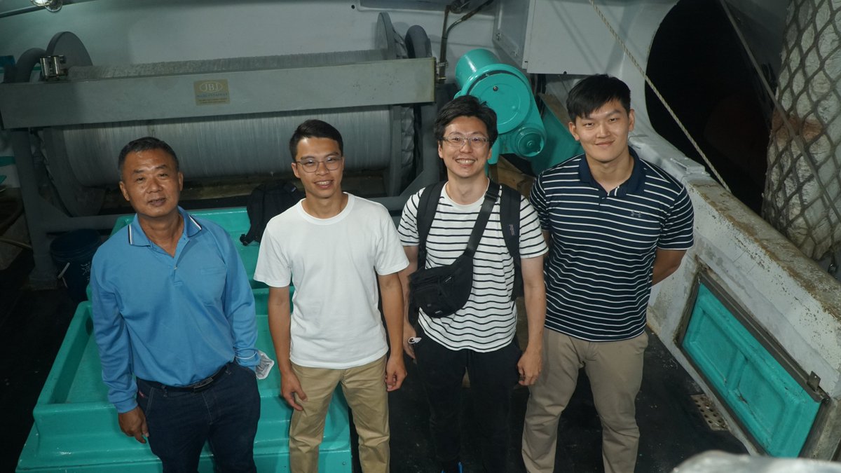 OceanOutcomes's tweet image. Electronic monitoring offers an efficient &amp;amp; cost-effective alternative to onboard fisheries observers.
As part of our FSF FIP &amp;amp; a growing partnership, O2 &amp;amp; the National Taiwan Ocean University, FSF, &amp;amp; the Fisheries Agency of Taiwan are installing EM equipment on FSF longliners.