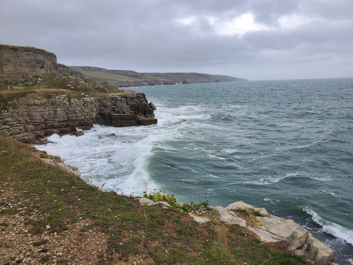 carolkennison's tweet image. Coastal walk to Winspit today followed by lunch at a favourite pub, the fantastic Square and Compass, Worth Matravers #favouritepubs