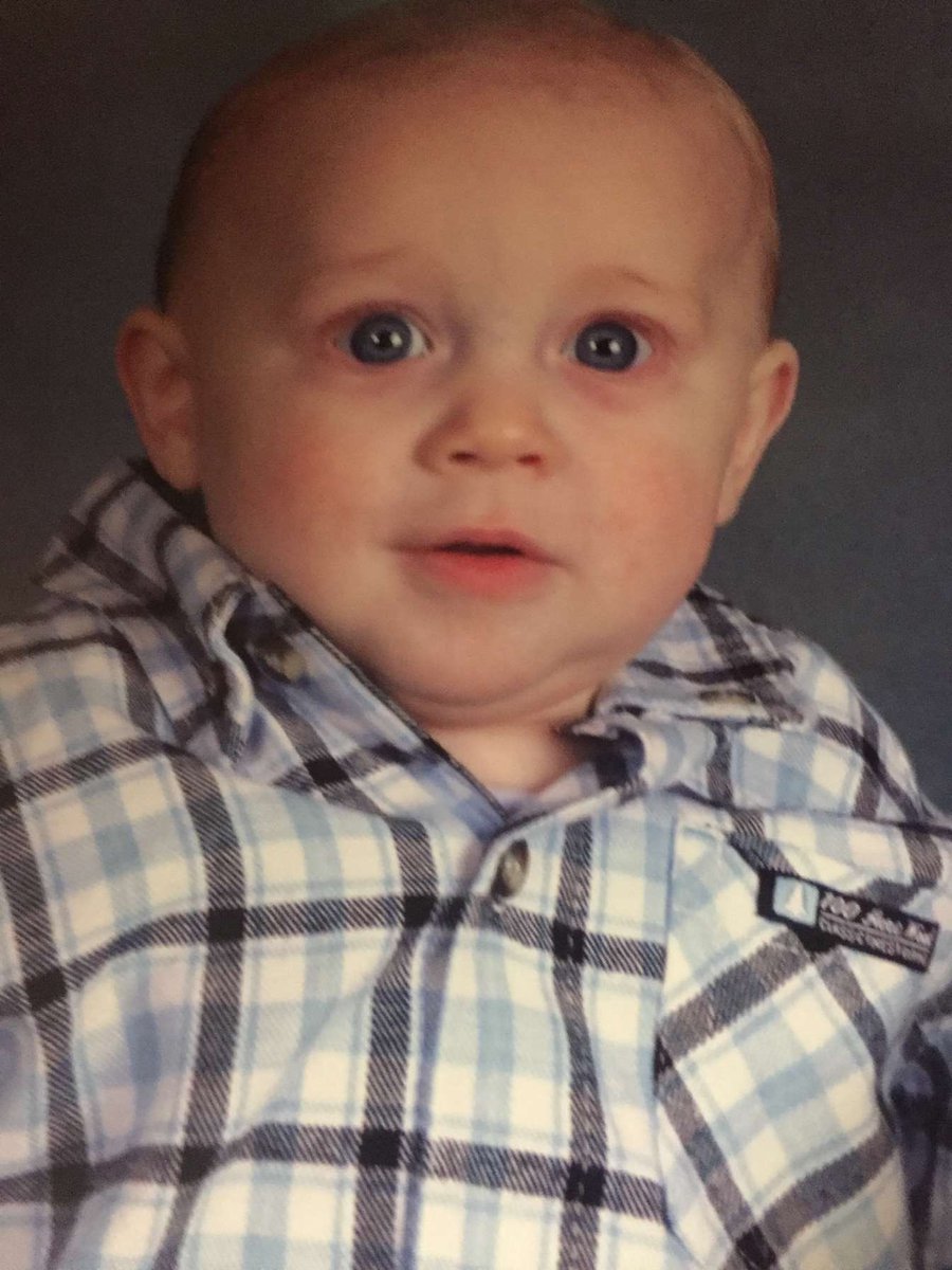 Sun_On_Top's tweet image. TRAVIS Bare 60 yard catch and run for a touchdown. Score is tied at 7-7
#tinytman #threethree #getwellsoonmason #hesgotoptions