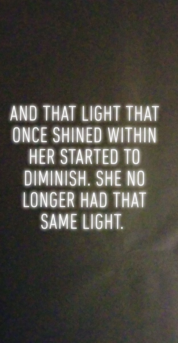 CnBa10's tweet photo. I posted this picture 4 years ago, when I started to feel like my previous job was starting to diminish my light.
It. Felt. Horrible.
That feeling was horrible &amp; unfortunately I let it get to me &amp; my mental health. https://t.co/3paDGS4meG