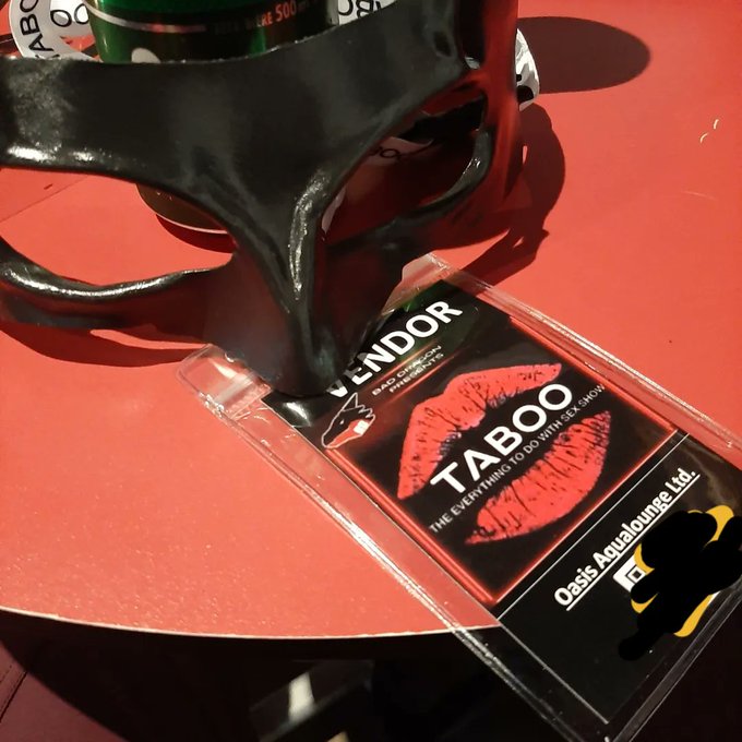 A little late to post this here but!  That's a wrap on @thetabooshow! Such a blast, thanks to all the