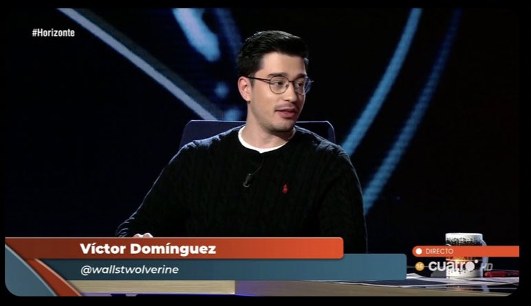 TirodeGraciah's tweet photo. Vaya, por fin aparece un fantasma de verdad en el programa de Iker Jiménez. https://t.co/ZipMdlAX1I