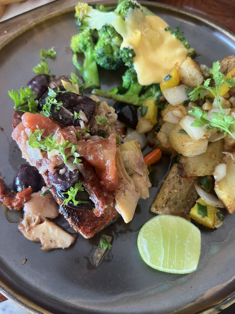 นาตาม่ามาเกมเมอร์ (ตัวจริง) tweet media