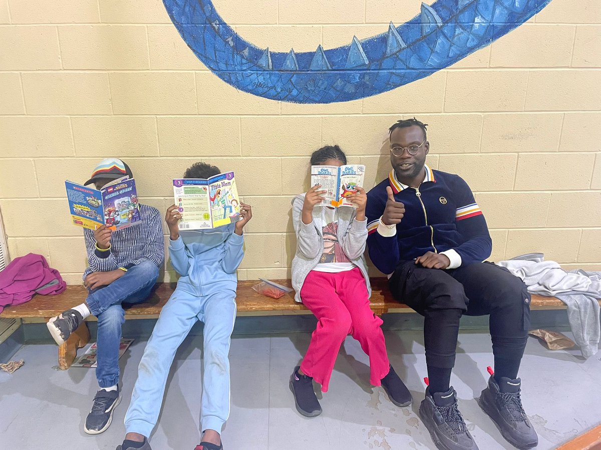 tdsb_lordduf's tweet photo. @StartToFinnish #RunningandReading started today with over 40 students participating. What a way to create partnerships with student leaders and community @tdsb @LC4_TDSB @VoteWilliamsTO @JackNigro https://t.co/zuKYks2g7x