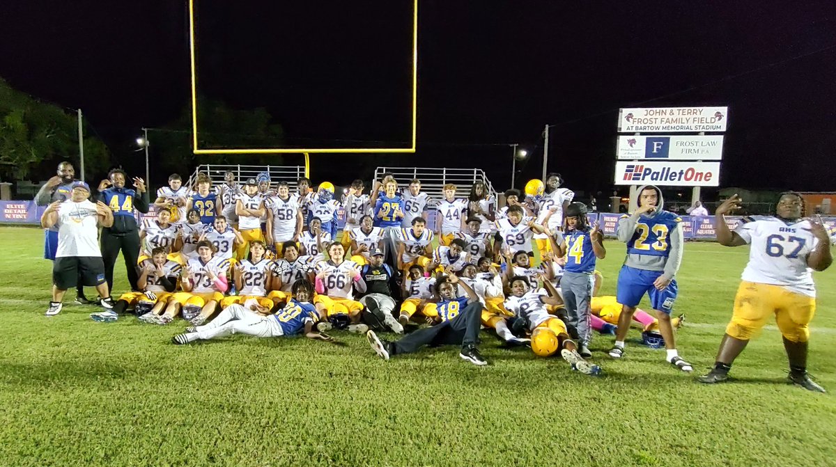 Congratulations to our JV football team! They won on the road vs Bartow to seal an undefeated season! #waytogohounds @Bloodhounds_AHS @pcps_athletics