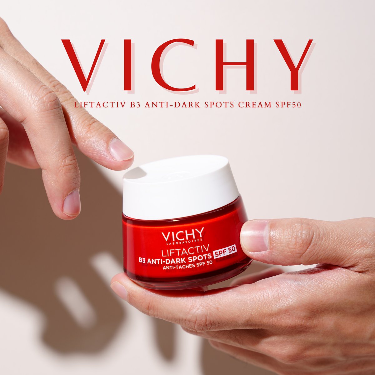 iBoomStyle's tweet photo. ขอมอบมงให้ VICHY Liftactiv B3 Anti-Dark Spots Cream SPF50 เป็นมอยส์สายขี้เกียจที่ทาแค่ตัวเดียวแล้วออกจากบ้านได้เลย เป็นทุกอย่างให้เธอแล้วทั้ง Moturizing, Brightening และ Sunscreen แถมเนื้อดี กลิ่นดี โอ้ย! มันจะเกินปุยมุ้ย

#VICHY #Liftactiv #B3 #iBoomStyle https://t.co/QzUXtwpgFa