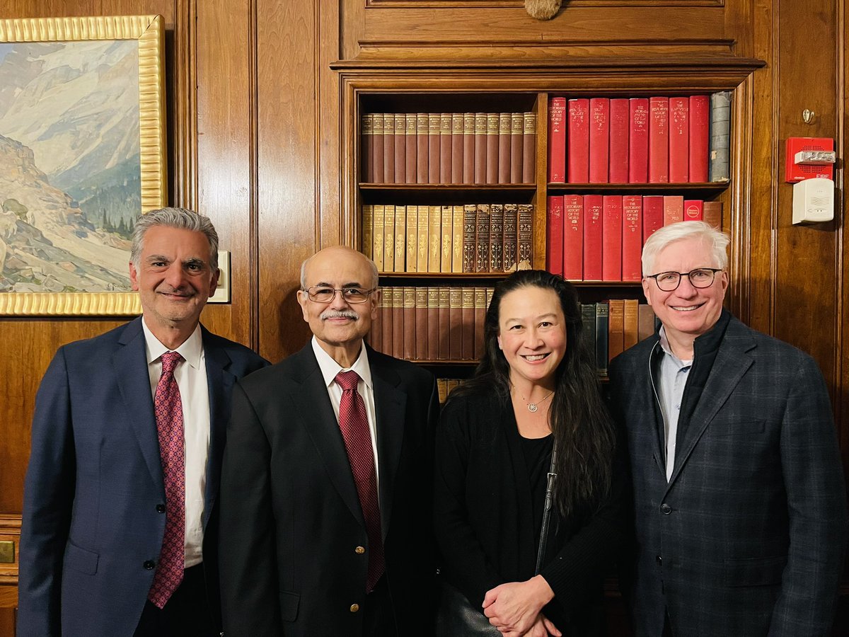 When Ajit K. Sachdeva, MD, FACS, FRCSC, @AmCollSurgeons Director of Education comes to town as the Shukri Khuri MD @VABostonHC Visiting Professor & #ACSCC23 courtesy of @kmfitani1 Prof @BUMedicine @BMCSurgery & @BrighamSurgery faculty, @gmdoherty & I 😆 by the invite …
