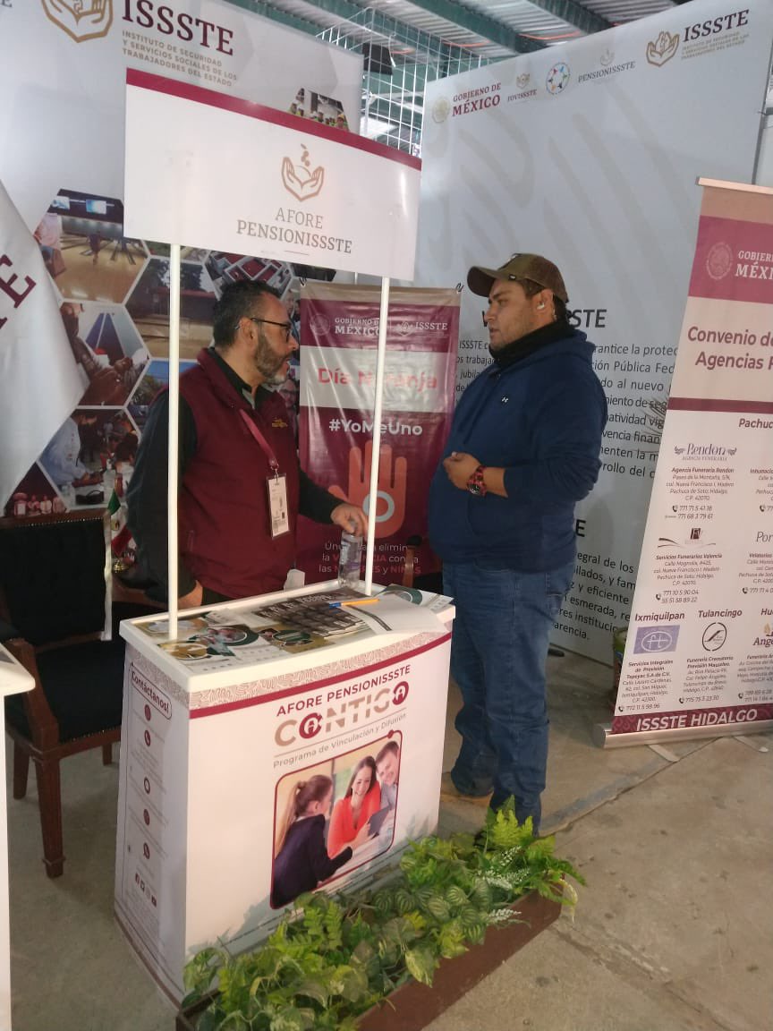 IsssteHidalgo's tweet image. Actividades de promoción en coordinación con @PENSIONISSSTE_, en el Último jueves de stand #IsssteHidalgo en la @FeriaHidalgo.

#EstamosTransformandoAlIssste
