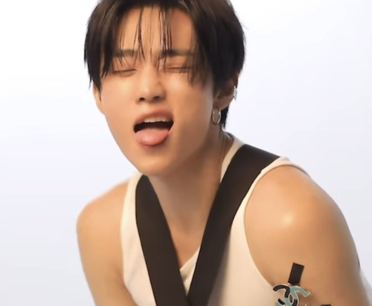 _cxpricorn's tweet photo. ⸂

        ✓  𝙄𝙣𝙨𝙩𝙖𝙜𝙧𝙖𝙢  📸
                ── 𝘯𝘦𝘸 𝘶𝘱𝘥𝘢𝘵𝘦 

      @.clxud: https://t.co/5Ga0EIBdjg