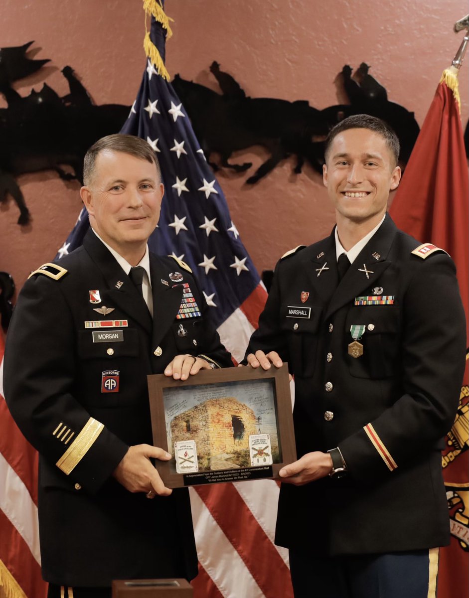 ShaneMorgan_WF6's tweet image. Honored to promote 1LT(P) Jim Marshall to #ARMY Captain in Ft Sill’s Snow Hall. He hails from San Diego, @UCLA @ArmyROTC, @75thFA_BDE MLRS Platoon Leader, and an outstanding #Redleg teammate. Next up @USAFAS 428 FA Brigade “Cornerstone!” #Congrats #KOB #BeAllYouCanBe 💥🦅🇺🇸