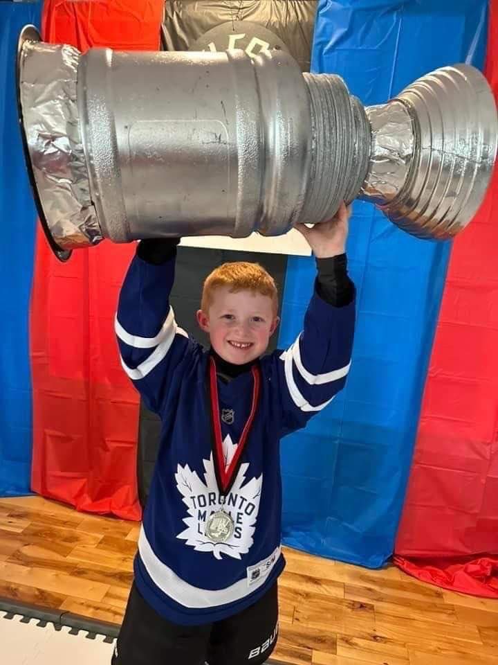 PoosterP's tweet photo. @HayesTSN @odognine2 @DarrenDreger @TSNBobMcKenzie Just this week here in NL we lost a very young man Lincoln Walsh to a very awful tragedy. He was a big time athlete and just the biggest Leafs fan. We would greatly appreciate you sharing his picture. #sticksforlinc https://t.co/UUyumRFlHp
