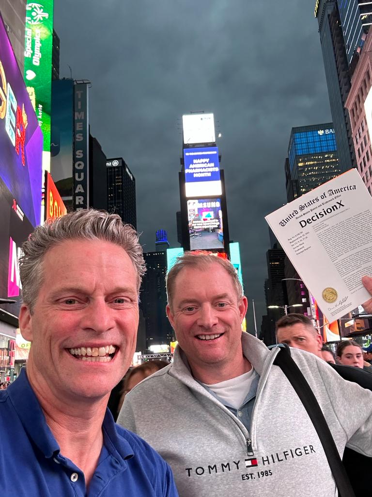 The high pace of our startup clients and Heroes to Carbon Zero innovators like <a href="/SataviaUK/">SATAVIA</a> means sometimes you deliver US granted Trade Mark certificates on Time Square New York. Here Christian and Adam with DesicionX! #aviation #H2CZ #climateaction #Sdg13