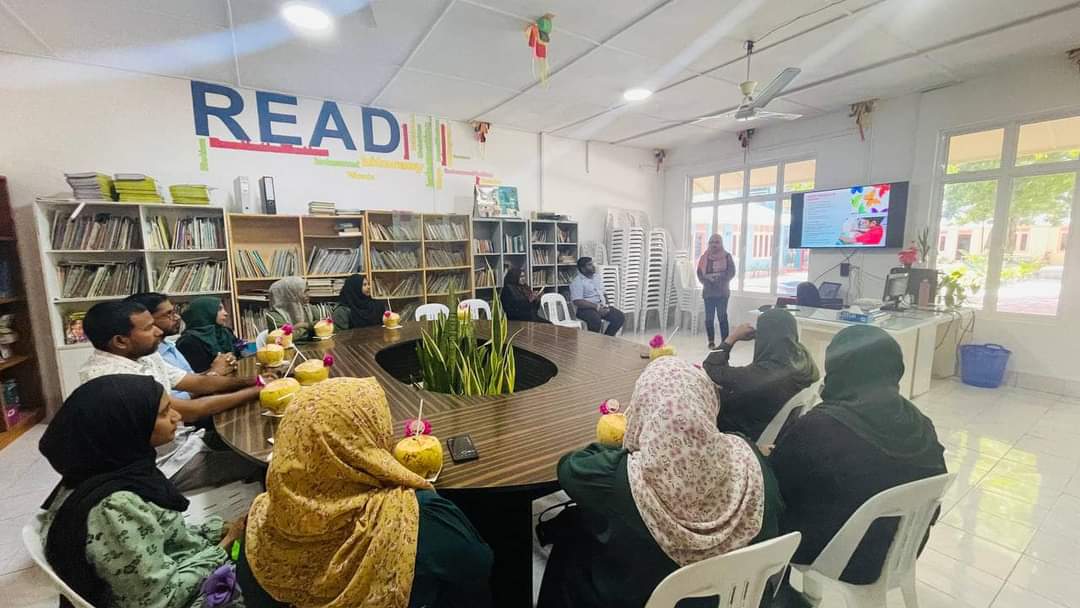 FSFuvahmulah's tweet photo. ~G.A Atoll school (Kolamaafushi) Teachers visit to Fuvahmulaku School.~

It was a great pleasure and honour to welcome G.A Atoll school (Kolamaafushi) Teachers, and share our experiences with them!
@MoEdumv 
https://t.co/9udSQSk8xK https://t.co/ym5WmBktV3