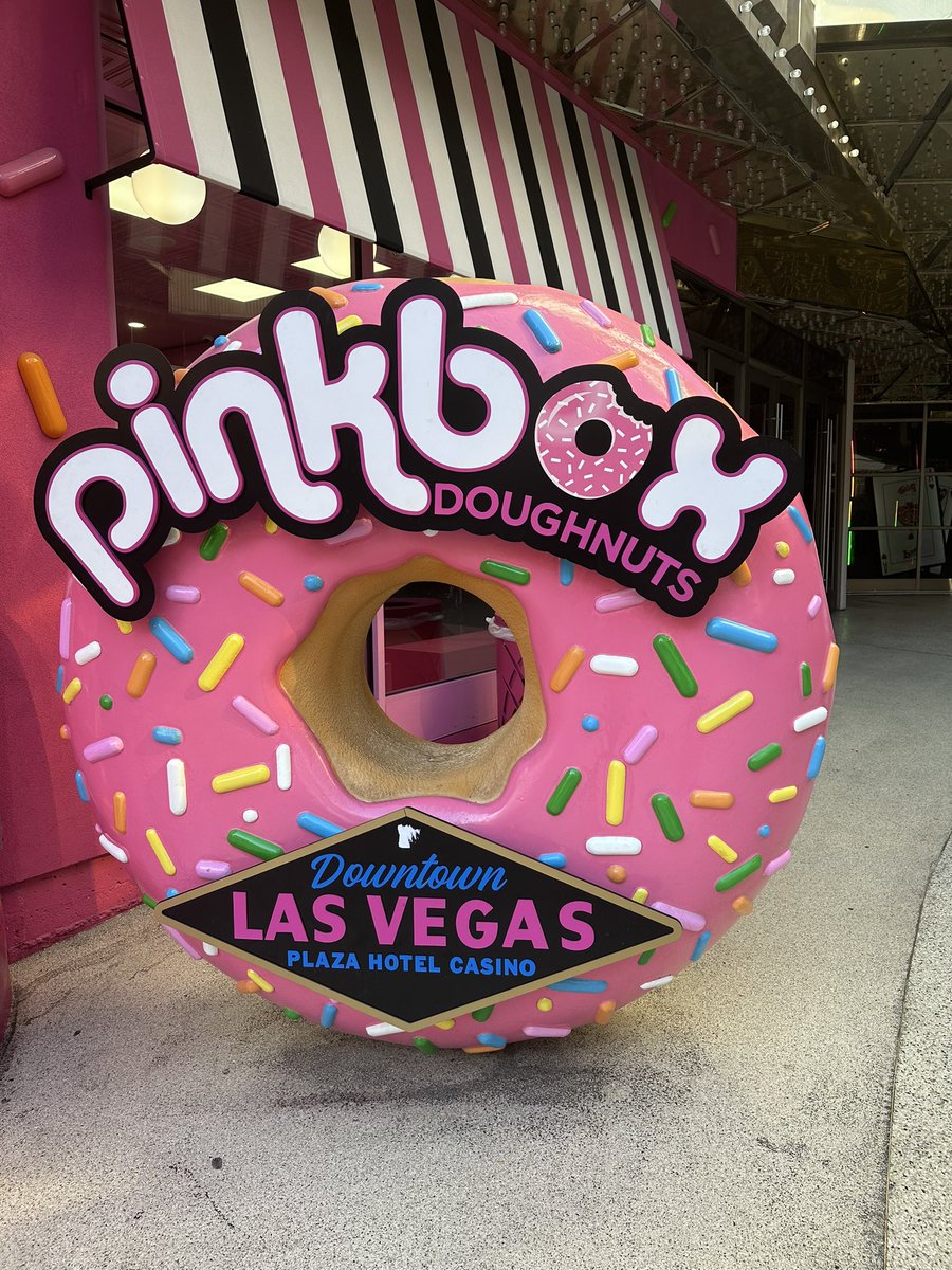 zabyrinth's tweet image. Brands you don’t know about but are thriving right now!! #pinkbox #rollasole #nectarbathtreats