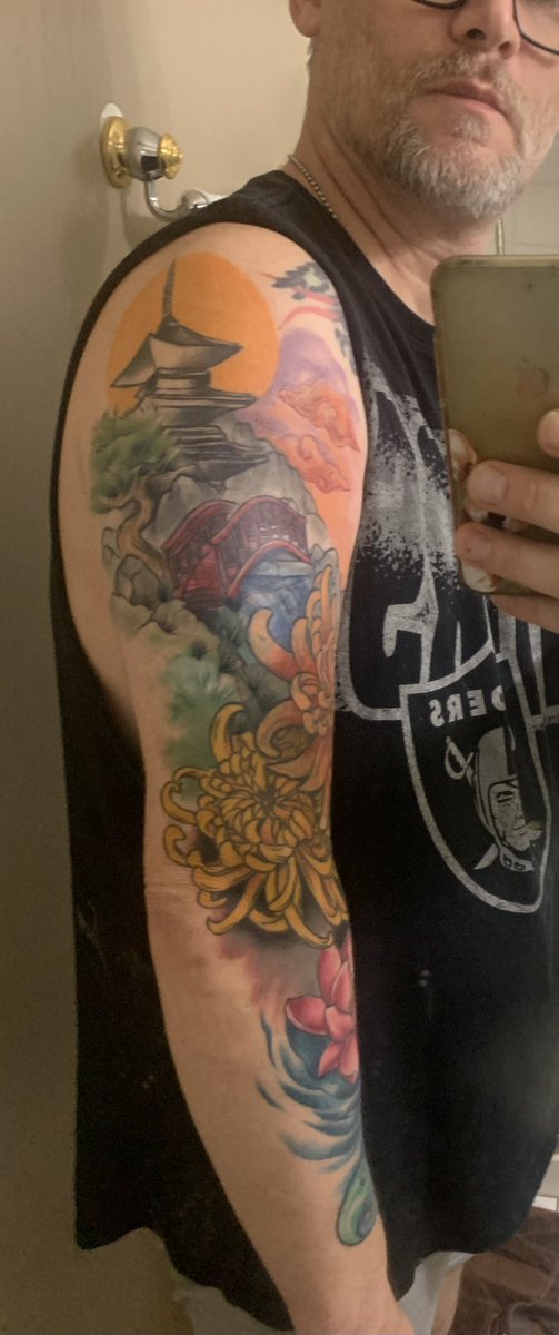 Fruity2x's tweet photo. I finished a journey I started 33 years ago for my 50th birthday. I found an artist to finish my left sleeve. At 50 I feel like I’m putting a new paint job on an 82 Chevette but it makes me happy. Right side starts in February. https://t.co/BKhFFTkPR4