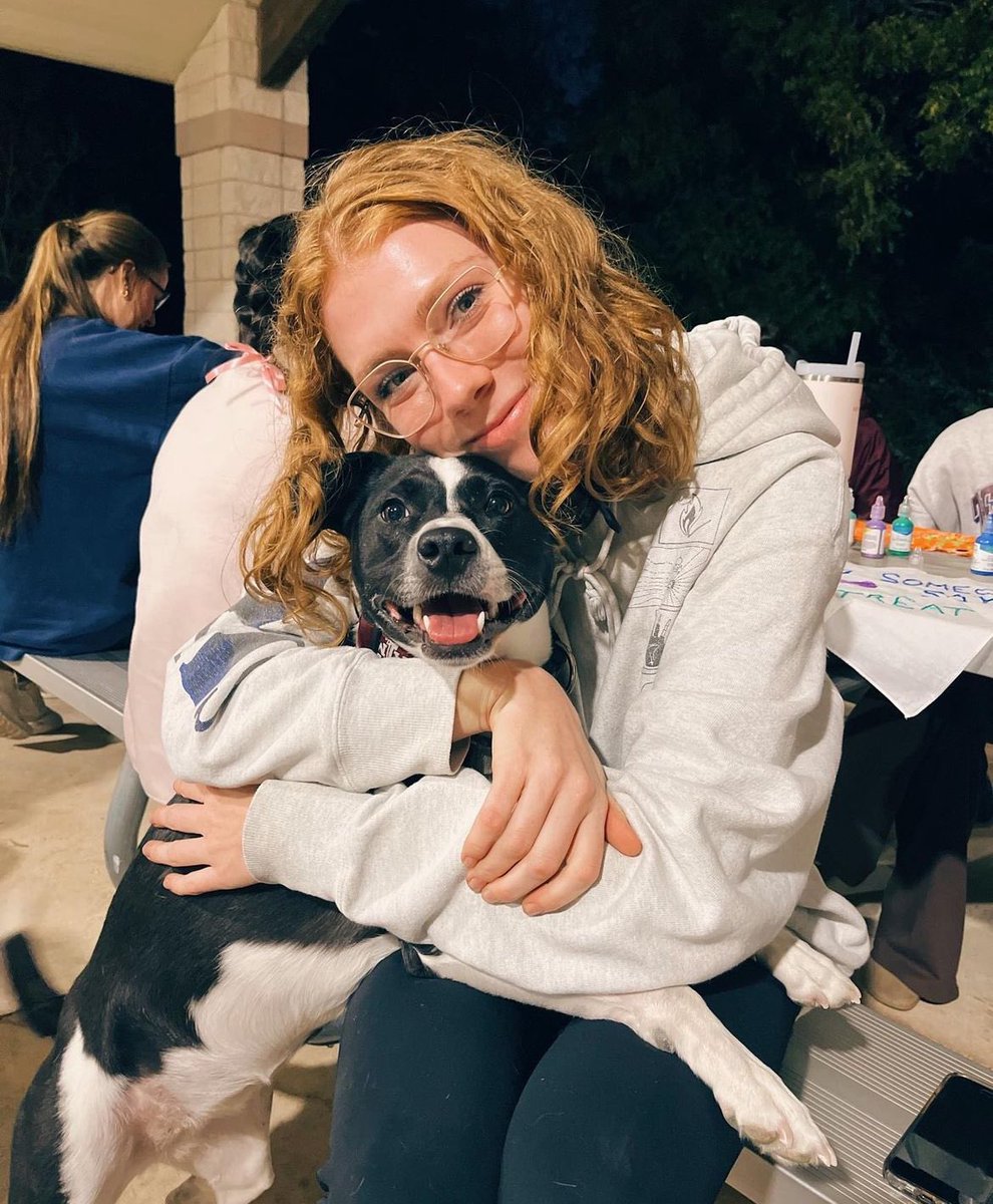 Earlier this week, we made ADORABLE bandanas for the 20 adoptable pups we will have at our Howloween adoption event Saturday!! You can see these SPOOKTACULAR bandanas on the pups this saturday, 11-3 at Aggie Park! 👻🎃🧡
#HOWLOWEEN
#DOGADOPTION