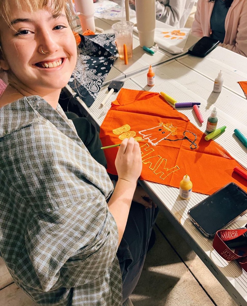 TAMULeias's tweet photo. Earlier this week, we made ADORABLE bandanas for the 20 adoptable pups we will have at our Howloween adoption event Saturday!! You can see these SPOOKTACULAR bandanas on the pups this saturday, 11-3 at Aggie Park! 👻🎃🧡
#HOWLOWEEN
#DOGADOPTION https://t.co/iAwF4JeiyW