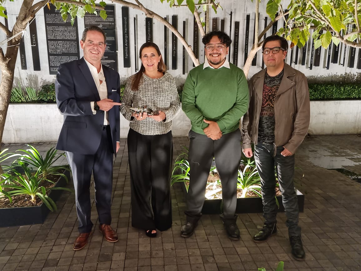 Salvador Villalobos tweet media