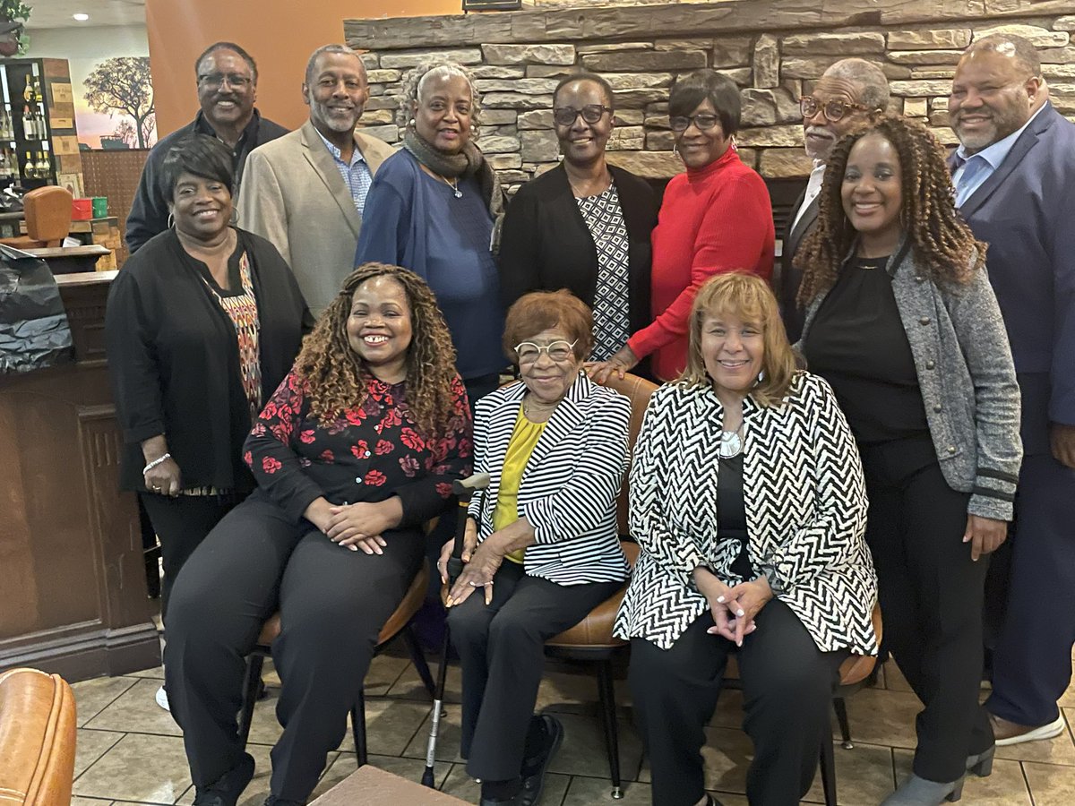 So happy to be in #Cleveland having a networking dinner with my <a href="/InclusivCDCUs/">Inclusiv</a> #CreditUnion family. #SmallCUBigImpact