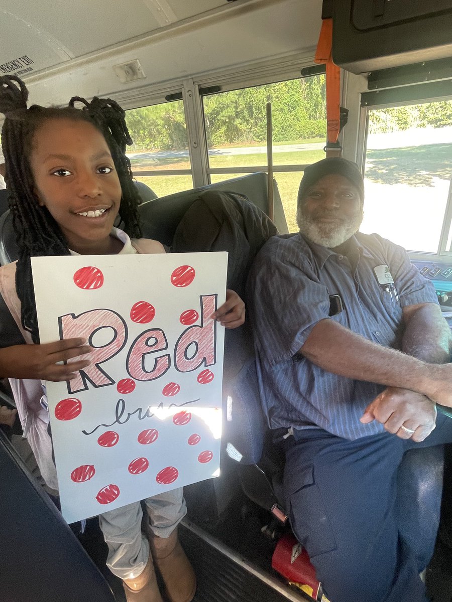 Educator_P's tweet image. We Dough🍩Nut what we would do without our Bus Drivers🚌. This week @SWES_Station celebrated our drivers with hot coffee and doughnuts. @SCCPSS #schoolbusdrivers