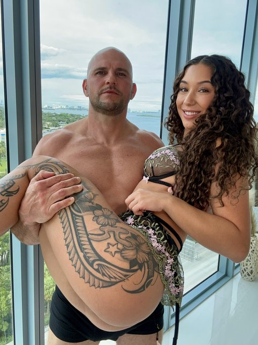 How it started vs where it went🥵 watch @jmac1864 fold me like a 🥨 &amp; put me in a full nelson in our new<a class="tags" href="/tag/jmac1864">@jmac1864</a>