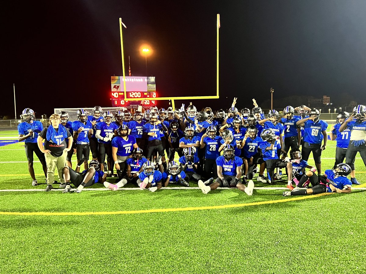 Congrats to our JV Hawks!! Gentlemen completed their season 6-0! Bright future ahead for the Hawks. Great job by the players and coaches! 
@ArmwoodHawksfb <a href="/ArmwoodPress/">Armwood Press Box</a> <a href="/Armwood_HS/">Armwood High School</a>