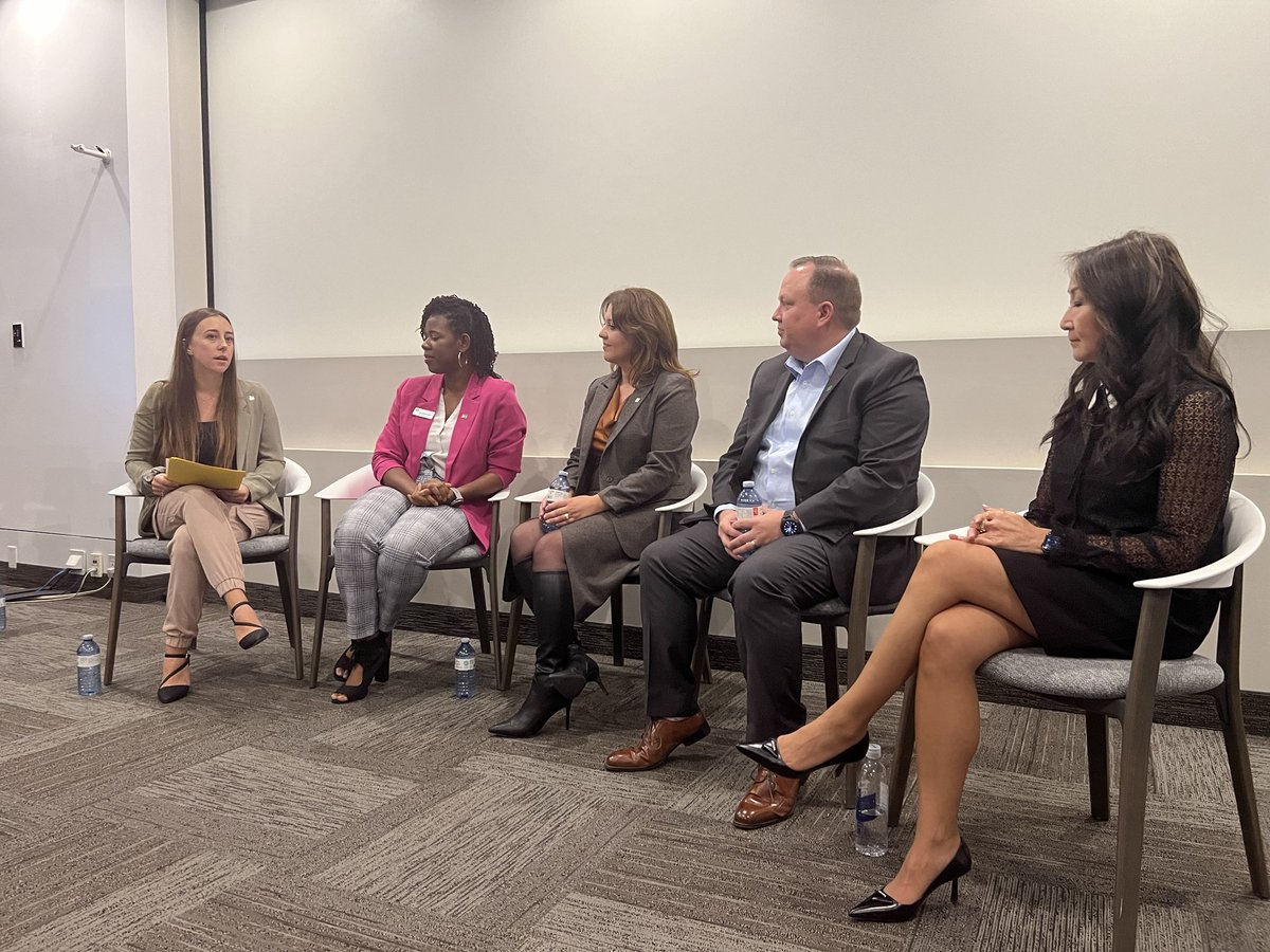 Today W@TD hosted a panel in recognition of Women’s History Month. Allies, mentors and taking risks help us all achieve our goals. Thank you Jennifer and Nicole for bringing a vision to life. #SetYourGoal #BeAMentor