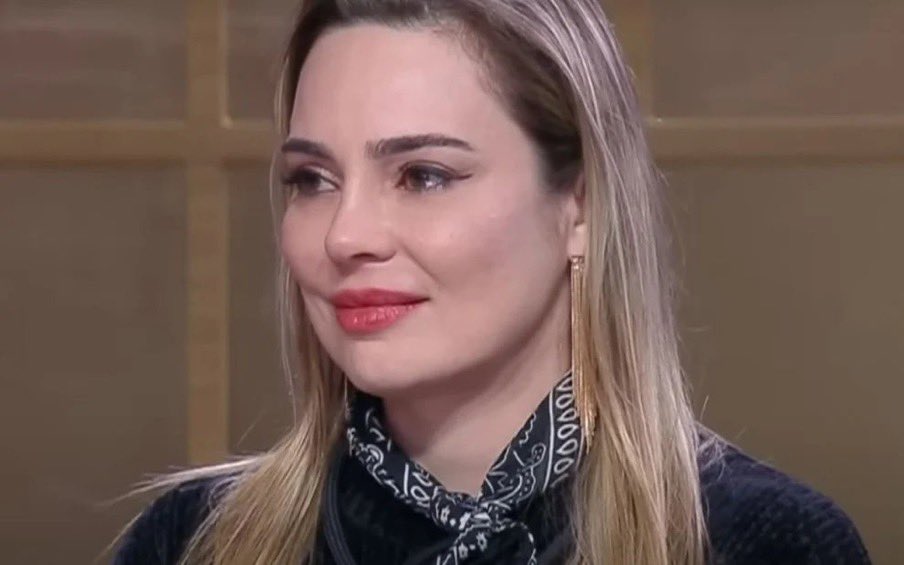choquei's tweet photo. DEFESA NÃO É AGRESSÃO! #AFazenda https://t.co/vlh7AwMJmC